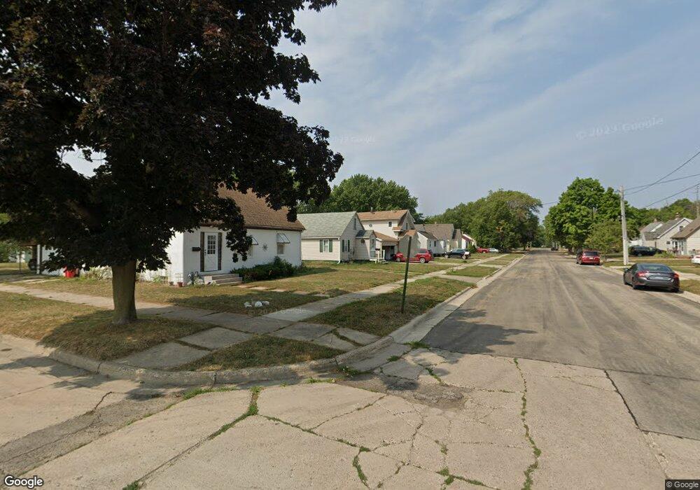 812 10th Ave SE, Austin, MN 55912 - photo 1