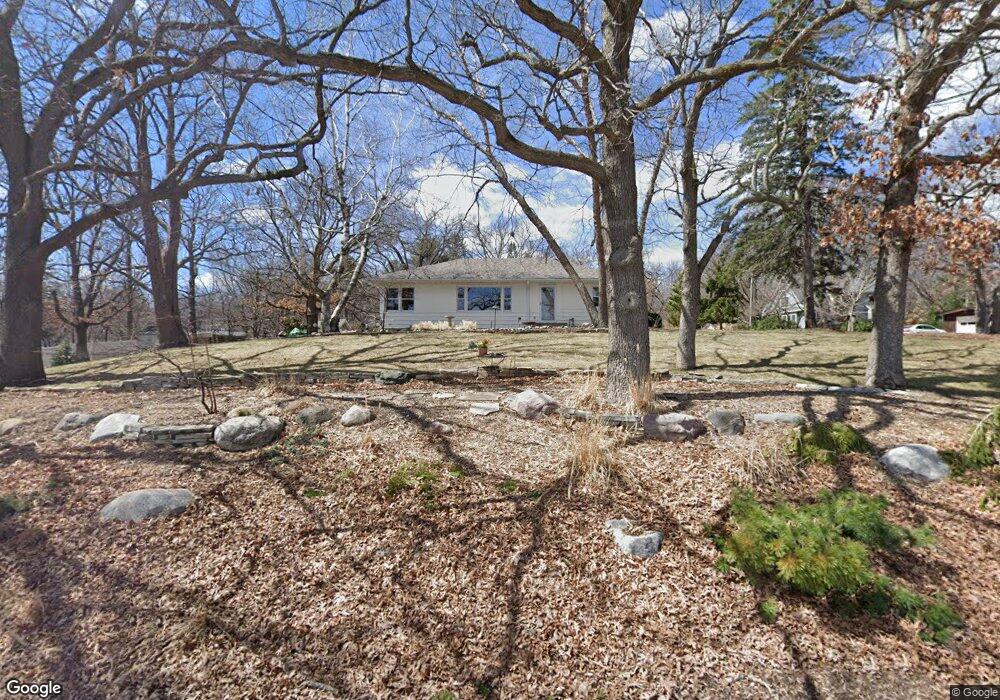 4860 Woodridge Ct, Minnetonka, MN 55345 - photo 1