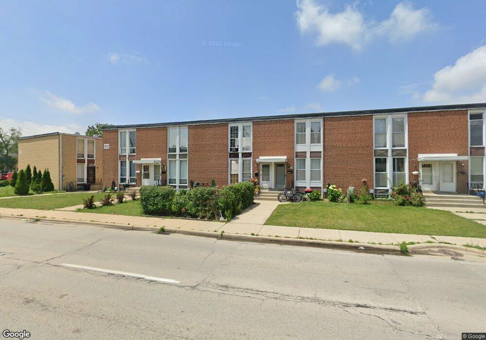 1880 Mannheim Rd, Des Plaines, IL 60018 - photo 1