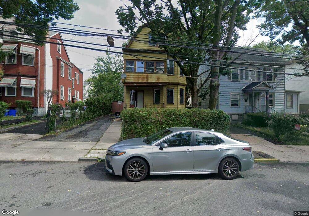 143 Scheerer Ave unit 3, Newark, NJ 07112 - photo 1