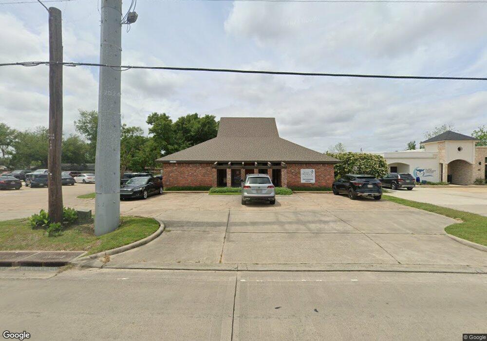 4830 Lake St, Lake Charles, LA 70605 - photo 1