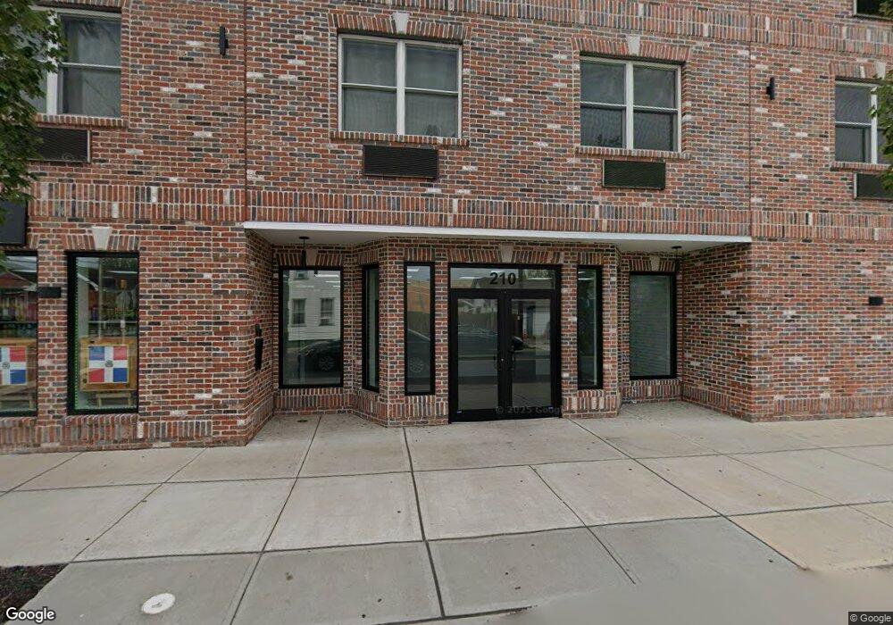 208 Sandford St, New Brunswick, NJ 08901 - photo 1