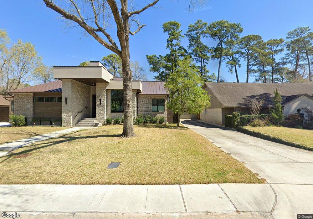 10022 Briar Dr, Houston, TX 77042 - photo 1