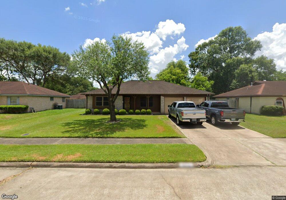 8434 Misty Vale Ln, Houston, TX 77075 - photo 1