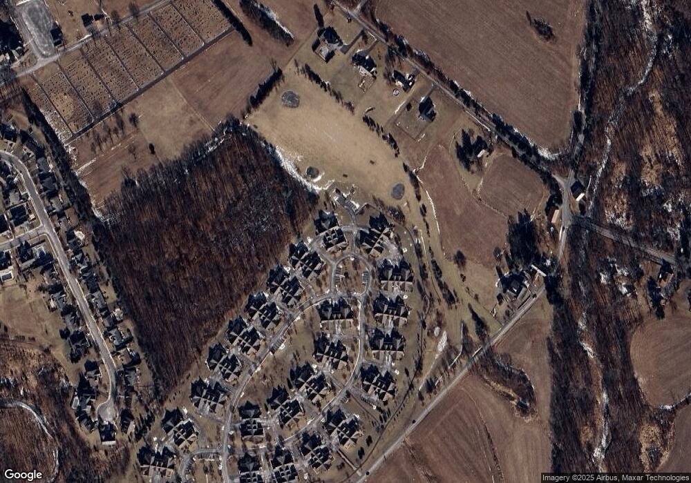 1096 Bordeaux Ln, Pennsburg, PA 18073 - photo 1