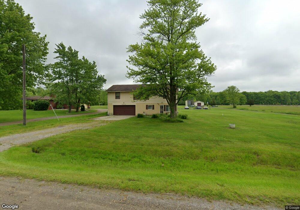 5210 N Linden Rd, Flint, MI 48504 - photo 1