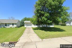 926 2nd St SE, Clarion, IA 50525