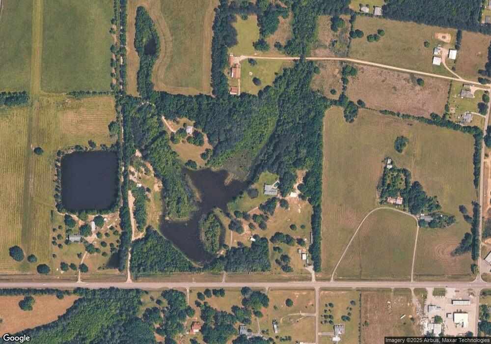 68 E Ln, Picayune, MS 39466 - photo 1