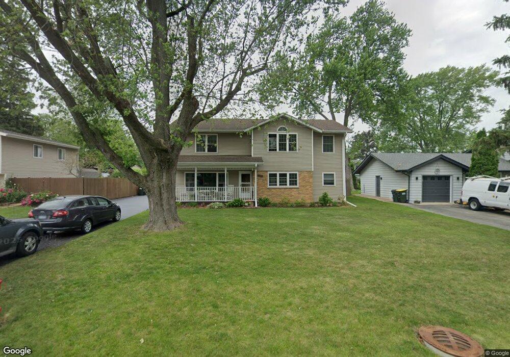2225 Theda Ln, Rolling Meadows, IL 60008 - photo 1