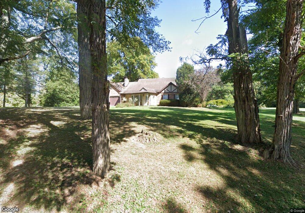 2091 Sawmill Rd, Batesville, IN 47006 - photo 1