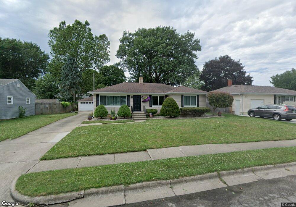 1114 Walton Ave, La Porte, IN 46350 - photo 1