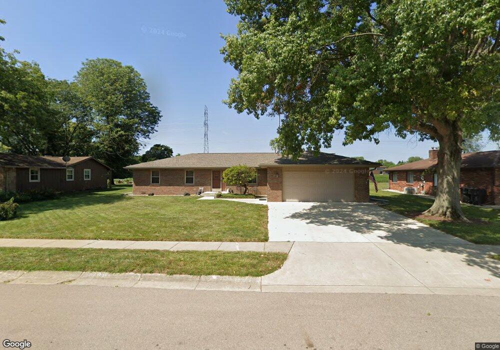 3260 Woodcrest Ct, Columbus, IN 47203 - photo 1