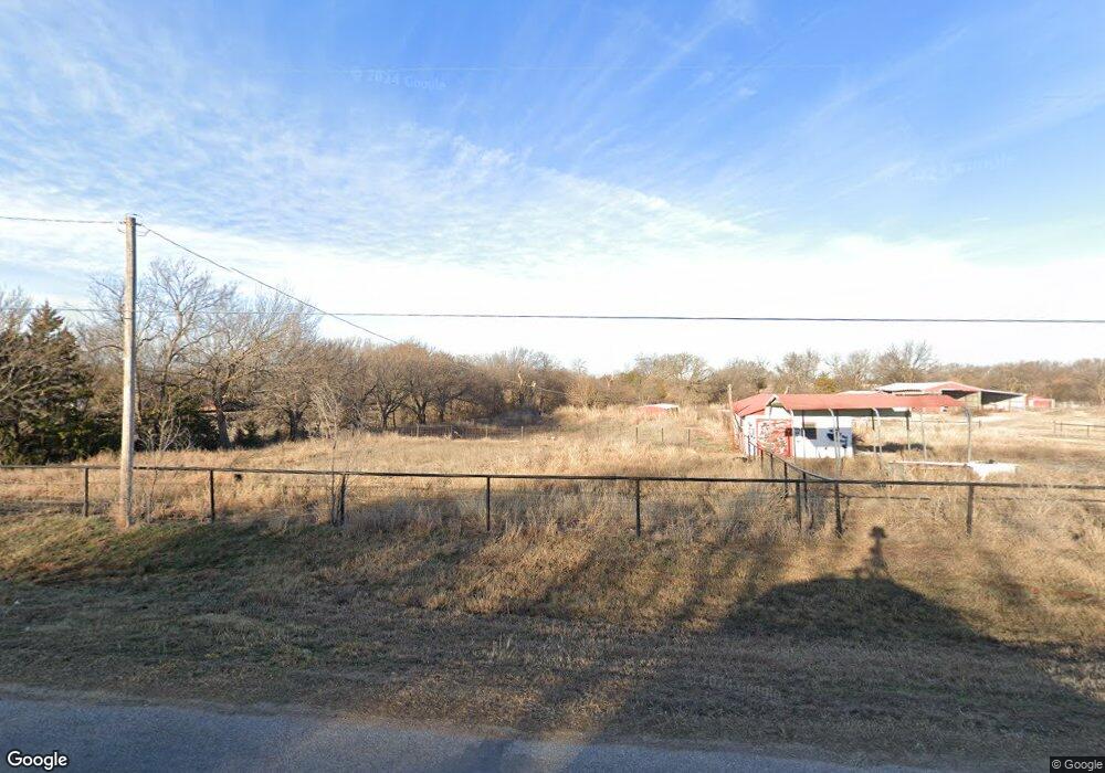 155 NW Crater Creek Rd, Cache, OK 73527 - photo 1