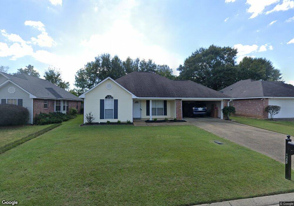 1069 Bullrun Dr, Byram, MS 39272 - photo 1