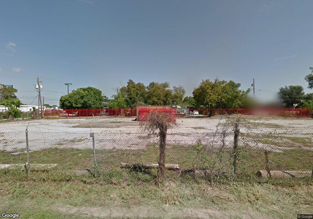 201 Patton, Houston, TX 77009 - photo 1