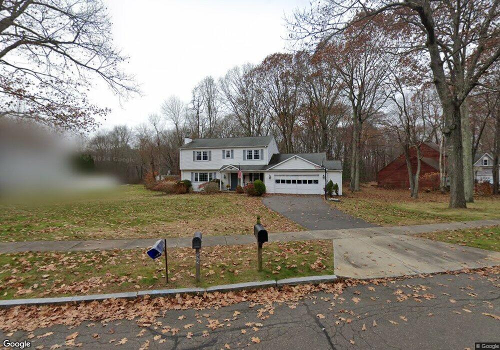 224 Knollwood Rd, Manchester, CT 06042 - photo 1