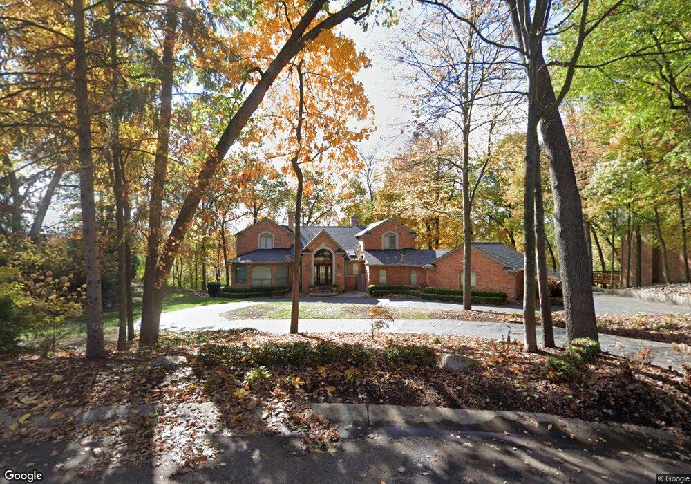 1161 Copperwood Dr, Bloomfield Hills, MI 48302 - photo 1