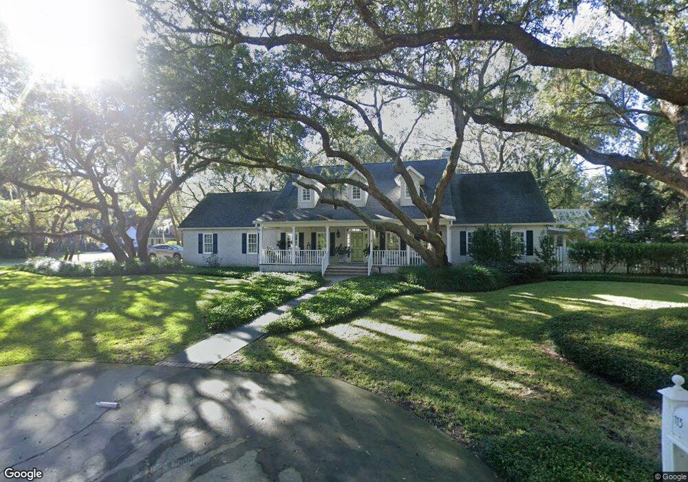 113 Jacobs Rd, Saint Simons Island, GA 31522 - photo 1