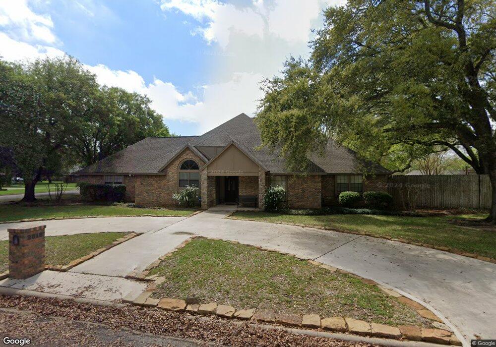 2816 Oak Dr, Bay City, TX 77414 - photo 1