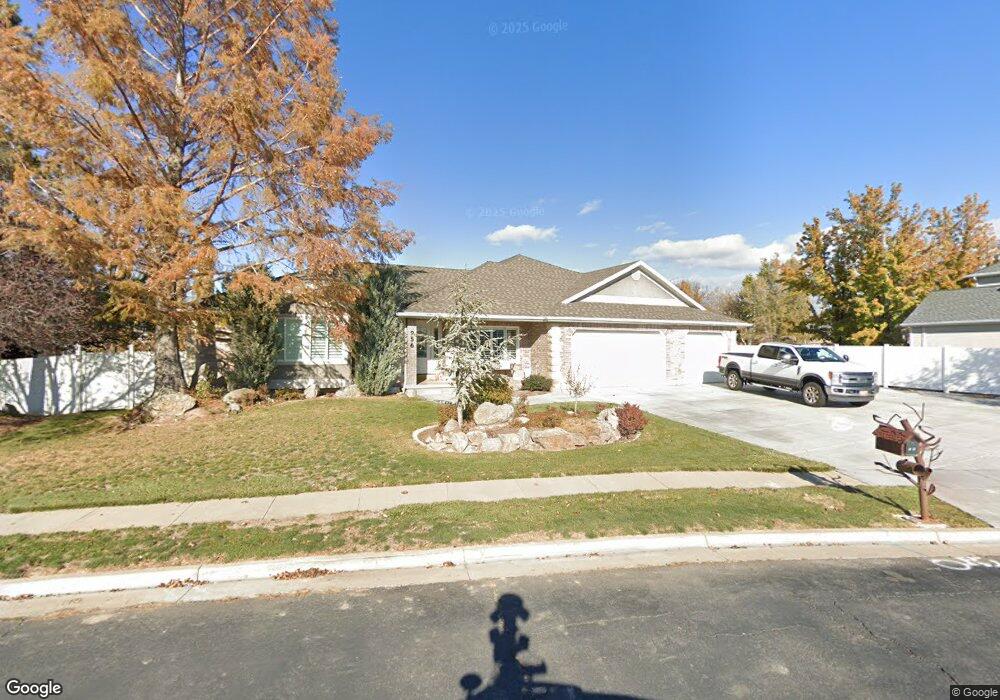 956 W 2525 S, Syracuse, UT 84075 - photo 1