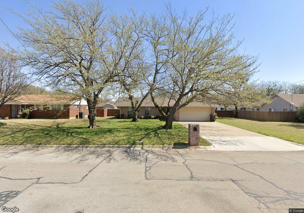 212 Mcanear St, Cleburne, TX 76033 - photo 1