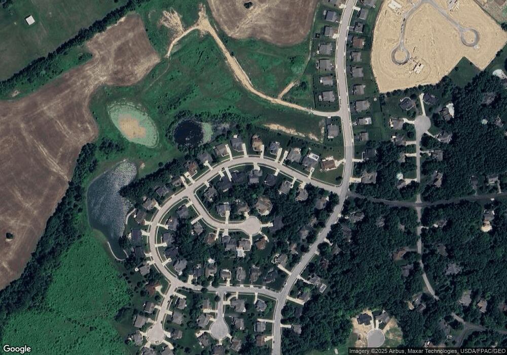 10680 Laguna Cir, Plain City, OH 43064 - photo 1