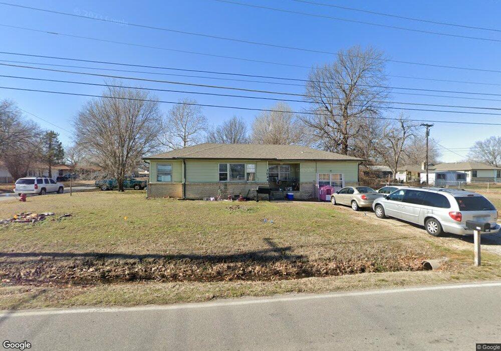 1024 S Osage Ave, Skiatook, OK 74070 - photo 1