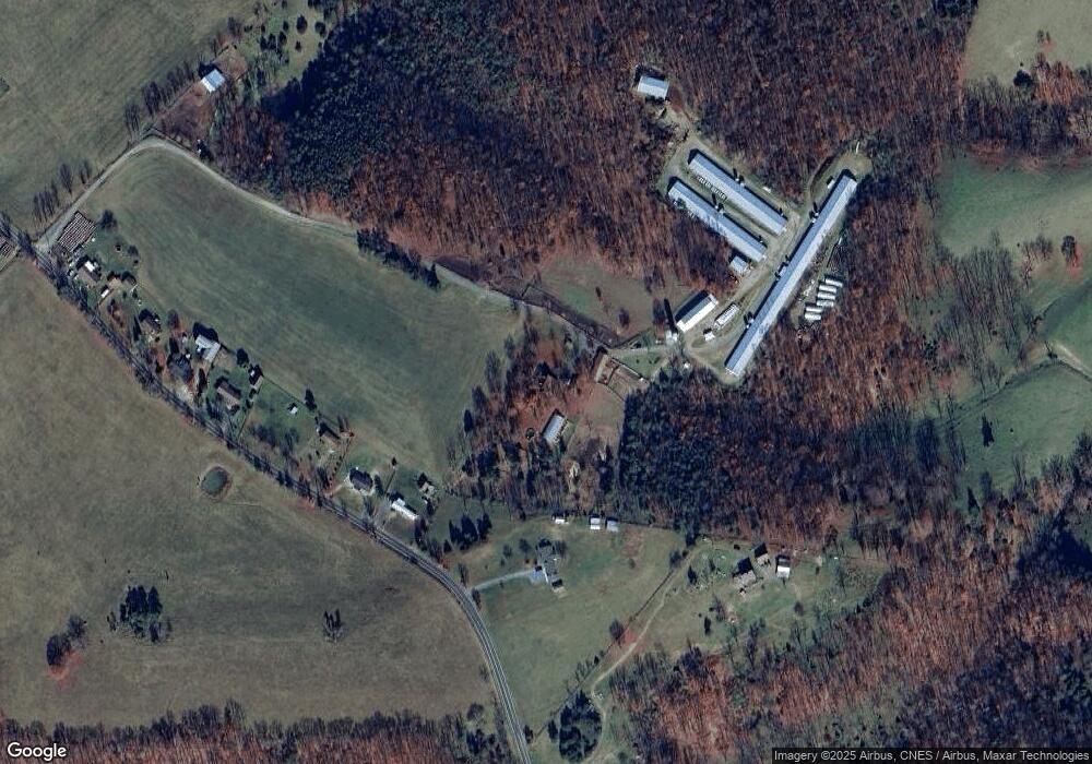 344 Beaumont Ln, Petersburg, WV 26847 - photo 1