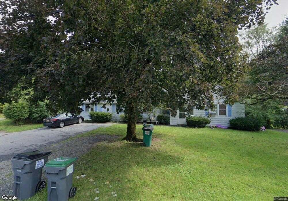 204 Vineyard Ave, Highland, NY 12528 - photo 1