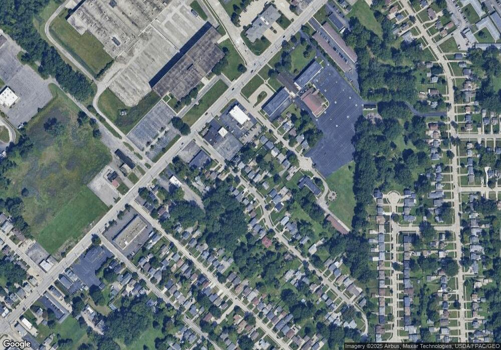 1541 E 298th St, Wickliffe, OH 44092 - photo 1