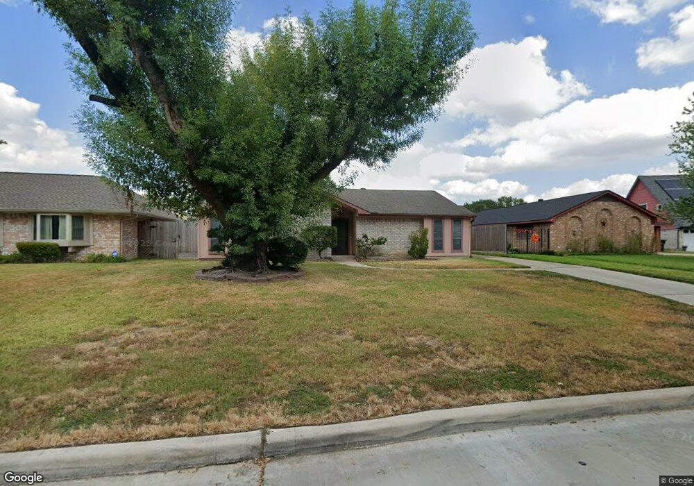 6414 Pirtlewood Cir, Houston, TX 77088 - photo 1