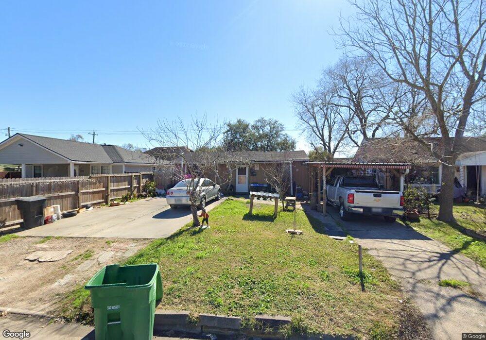 7670 Greenstone St, Houston, TX 77087 - photo 1