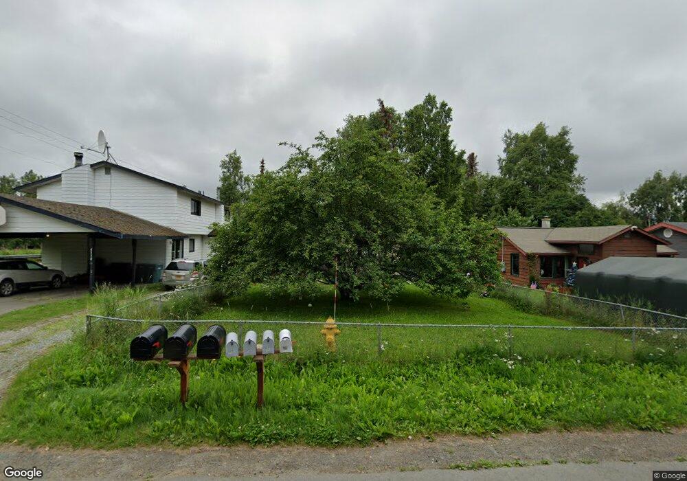 4308 Garfield St, Anchorage, AK 99503 - photo 1