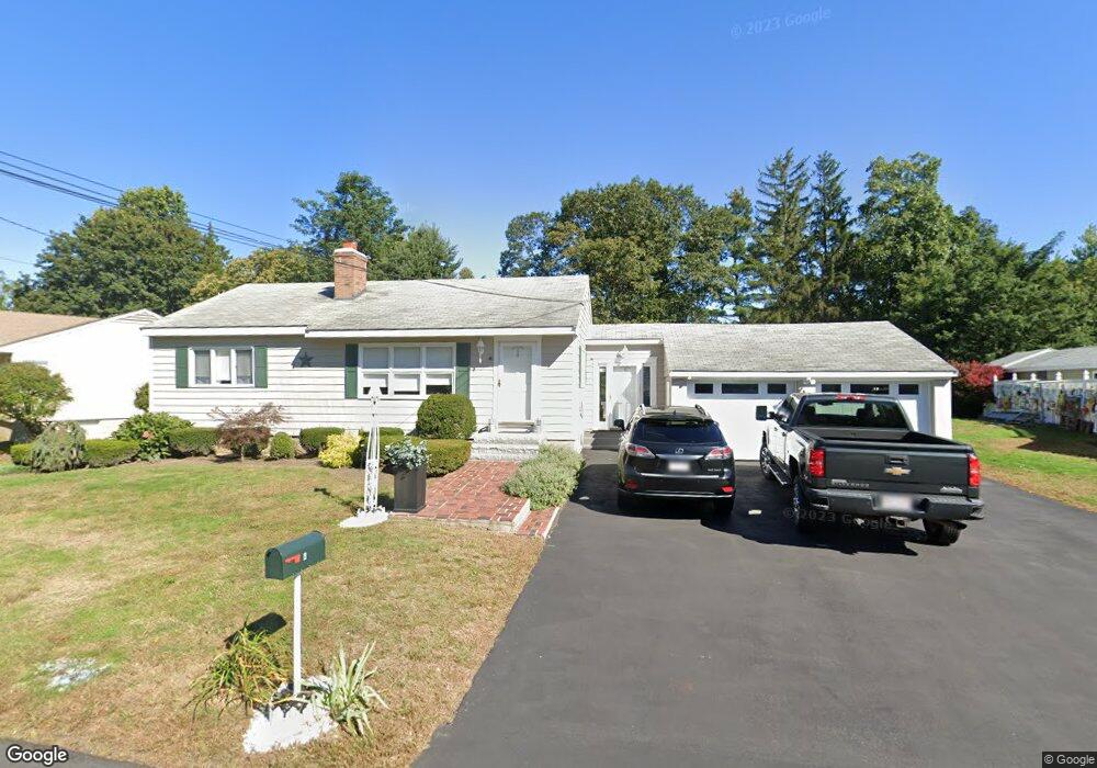 4 Howard Ct, Woburn, MA 01801 - photo 1
