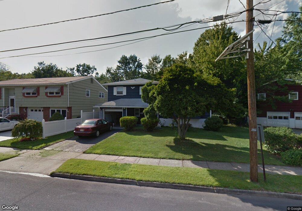 41 Hollywood Dr, Woodbridge, NJ 07095 - photo 1