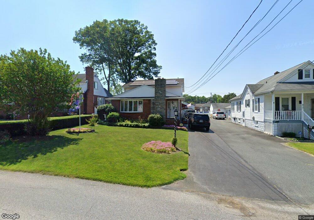 821 Dorsey Ave, Essex, MD 21221 - photo 1