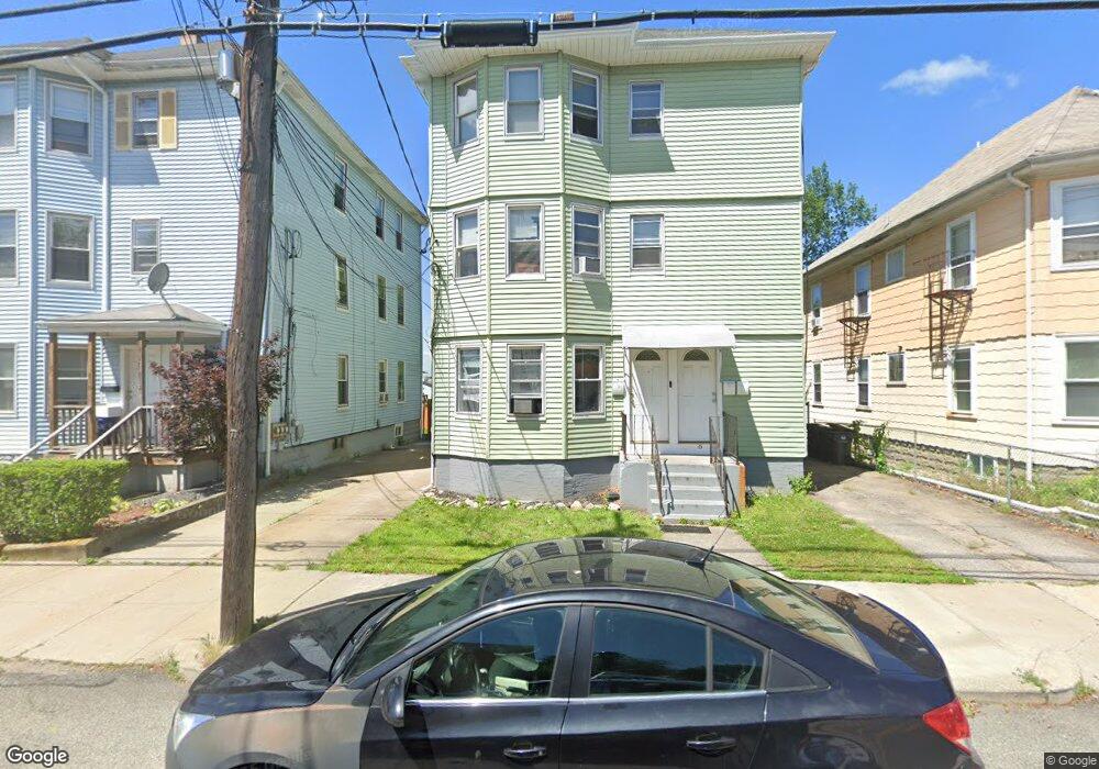 414 Smithfield Ave, Pawtucket, RI 02860 - photo 1