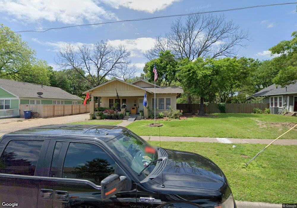 903 N Mckinney St, Ennis, TX 75119 - photo 1