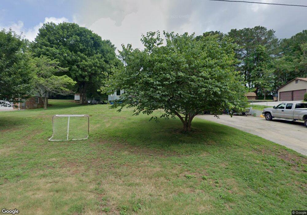 204 Hickory Ln, Canton, GA 30115 - photo 1