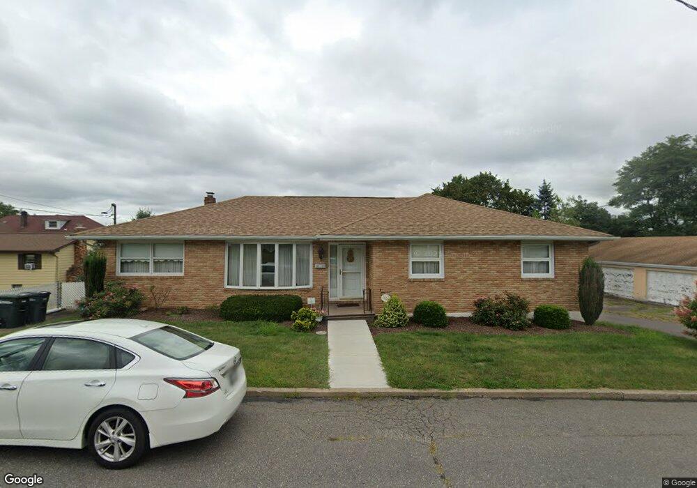 27 W 19th St, Hazleton, PA 18201 - photo 1