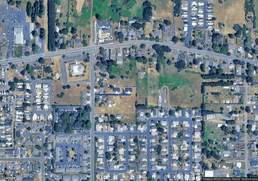 196 & 198 SE Lacreole Dr, Dallas, OR 97338 - photo 1