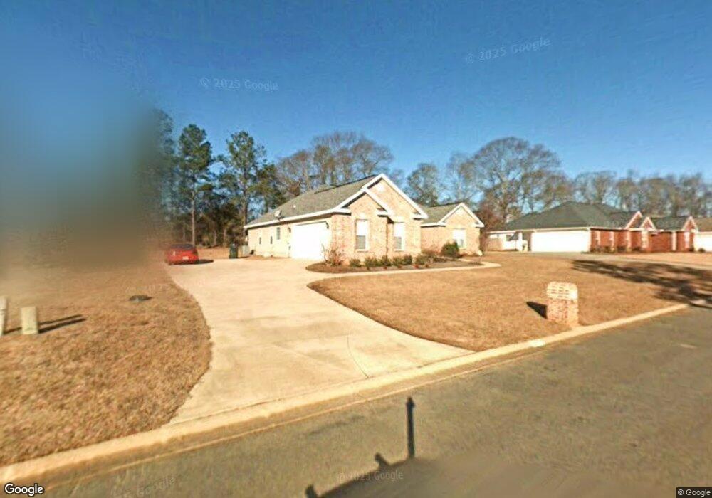 107 Erin Way, Warner Robins, GA 31088 - photo 1