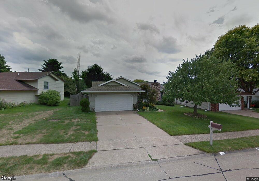 1343 W 47th Ct, Davenport, IA 52806 - photo 1