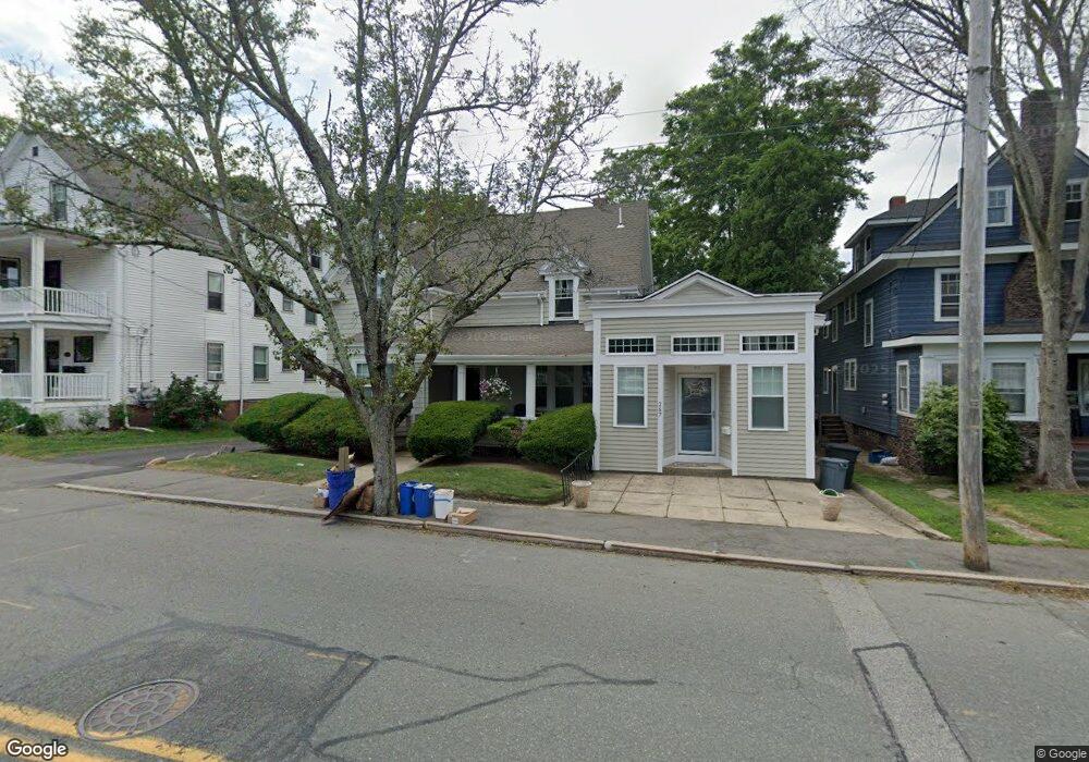 267 Humphrey St unit 2, Marblehead, MA 01945 - photo 1