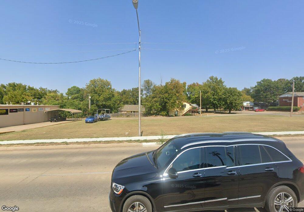 409 E Downing St, Tahlequah, OK 74464 - photo 1