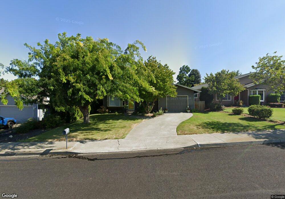 644 Sherman Dr, the Dalles, OR 97058 - photo 1