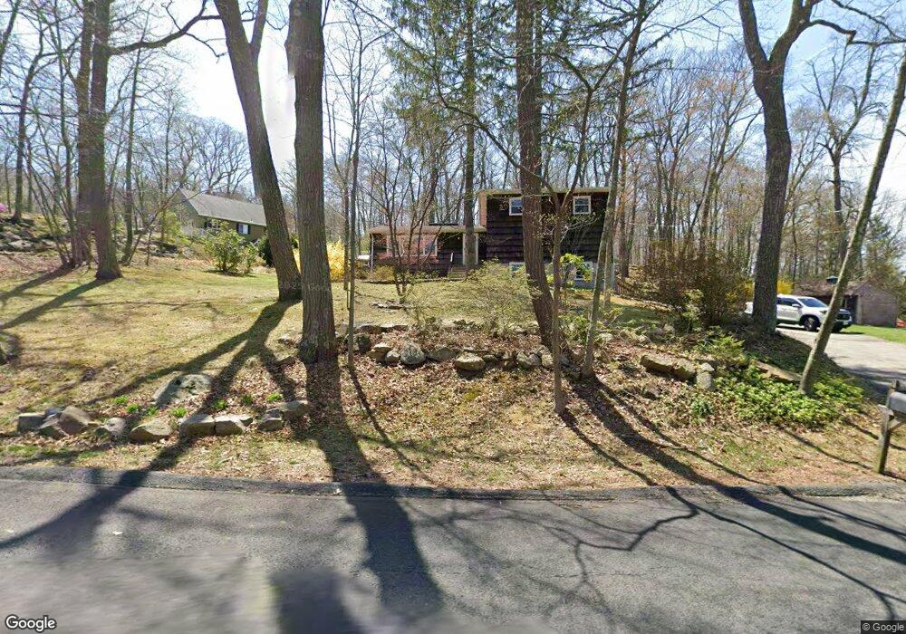 137 Fawn Hill Rd, Tuxedo Park, NY 10987 - photo 1