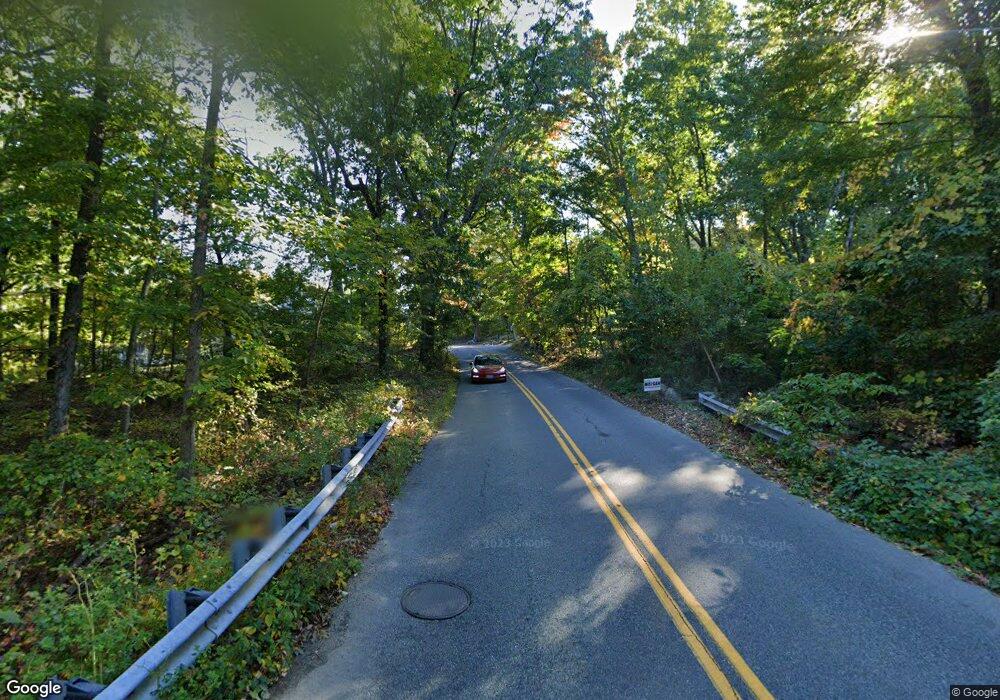 620 Natick Rd, Cranston, RI 02921 - photo 1