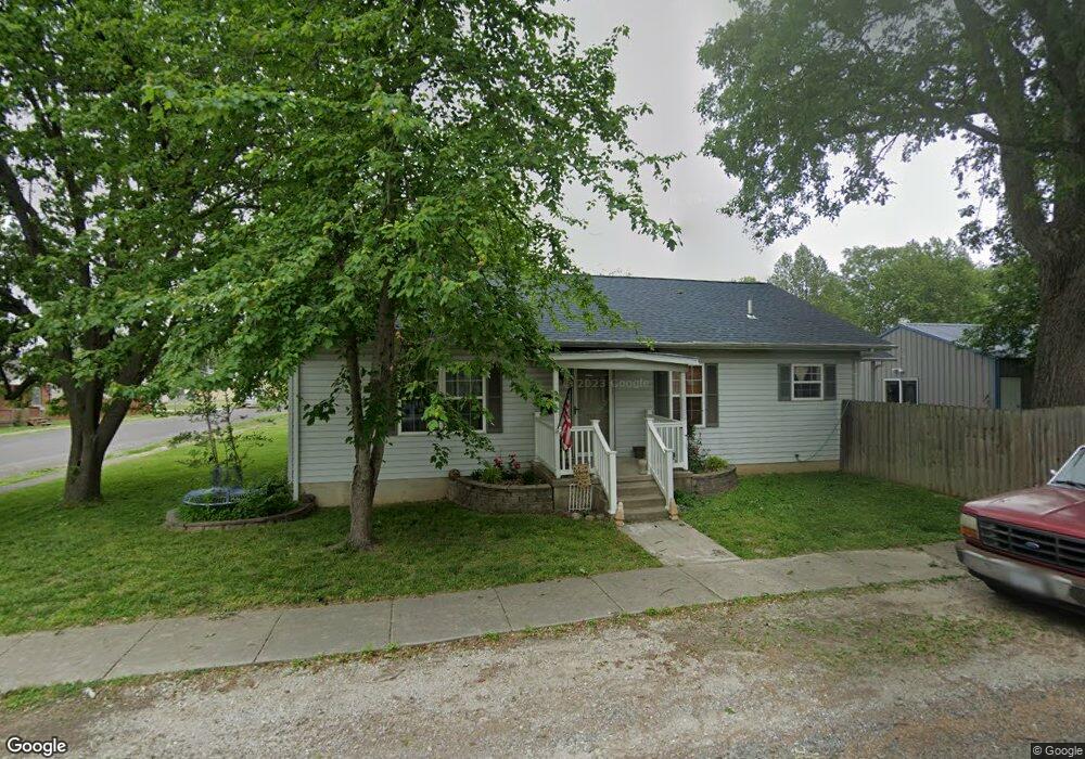 312 W White St, Freeburg, IL 62243 - photo 1