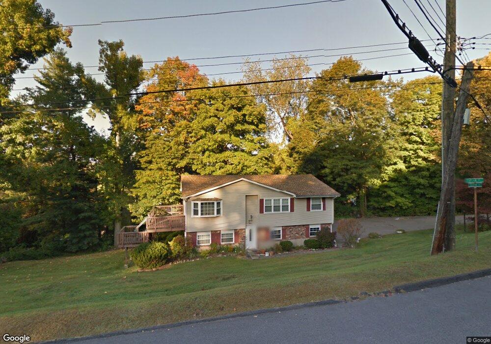 44 Ogden Ave, Cortlandt Manor, NY 10567 - photo 1